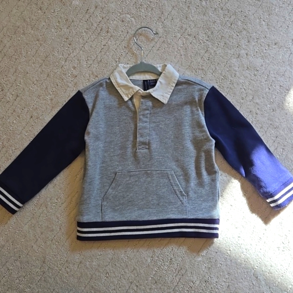 JANIE & JACK • Gray and Navy Sweatshirt with White Collar, 18-24M